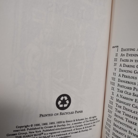 The Hardy Boys #4: The Missing Chums by Franklin W. Dixon 2007 Hardcover - Picture 5 of 5